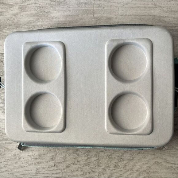 olli cooler calapsible blue 45 can with bottle opener - Picture 2 of 10